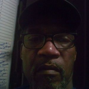 Meet your Posher, Kenneth